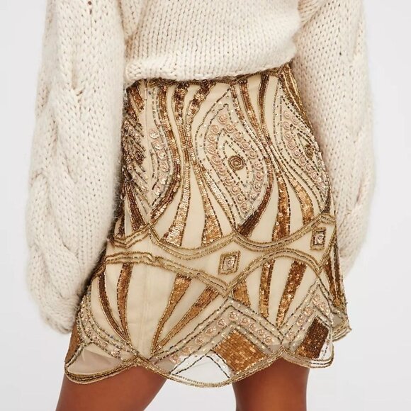 Free People Daydreaming Embellished Mini Skirt With Gold Sequins & Scalloped Hem - Picture 2 of 13